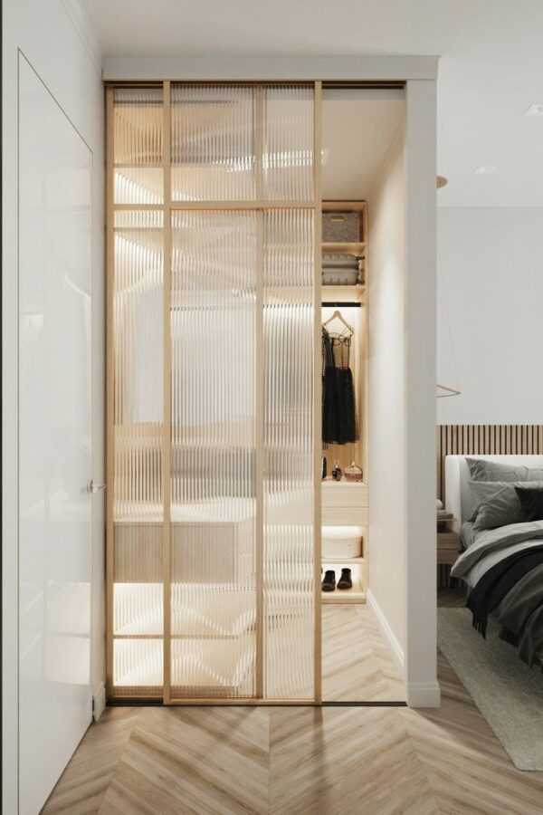 Thin Aluminium Partitons